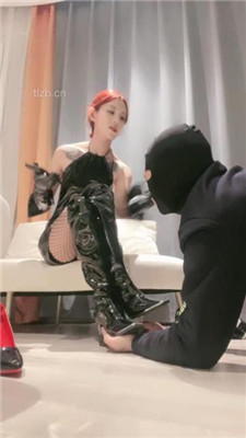 图片[6]_【秋秋】酒吧陪酒S-长靴高跟踩狗爪/人肉座椅/闻舔网袜白袜_绳艺库视频下载