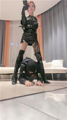 图片[7]_【芸裳】变装长发狗-疯狂恋足-窒息-虐打_绳艺库视频下载