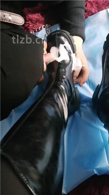 图片[7]_【An盈盈】跪舔脏靴底黑丝jio_绳艺库视频下载