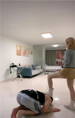 图片[14]_【甜味药丸】惩罚不听话的狗-耳光数据线打手心-骑马遛狗-虐乳_绳艺库视频下载