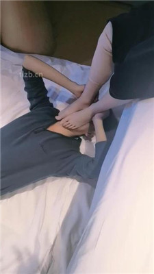 图片[6]_【蔓越莓】双S-白袜脚踩地毯狗【完整版】_绳艺库视频下载