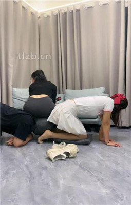 图片[16]_【伊诺】情侣奴-奴下奴-强迫舔女奴的臭脚_绳艺库视频下载