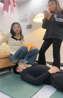 图片[14]_【尤物大大】双S-骑马骑脖/全体重踩踏/跪舔鞋袜脚/坐脸窒息_绳艺库视频下载