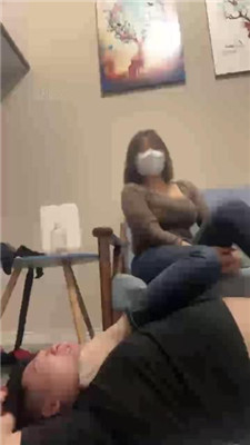 图片[3]_【素人开发】肉丝脚踩脚垫_绳艺库视频下载