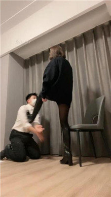 图片[2]_【米开朗】长靴黑丝美腿-教训商业间谍_绳艺库视频下载