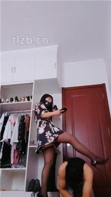 图片[7]_【魅影女神】黑丝高跟踩虐锁久了的狗_绳艺库视频下载