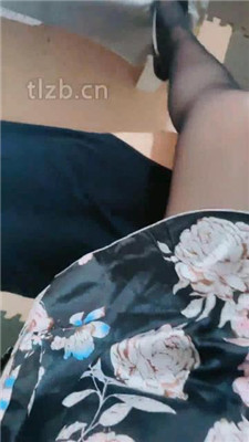 图片[3]_【魅影女神】黑丝高跟踩虐锁久了的狗_绳艺库视频下载