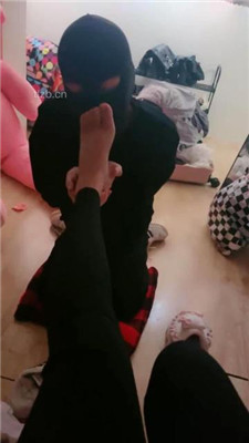 图片[11]_【西西S】运动鞋棉袜-把同学虐成家奴【上】_绳艺库视频下载