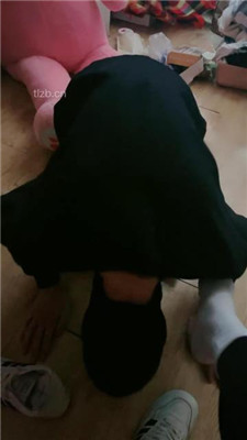 图片[10]_【西西S】运动鞋棉袜-把同学虐成家奴【上】_绳艺库视频下载