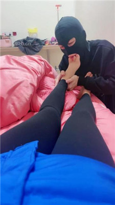 图片[12]_【西西S】运动鞋棉袜-把同学虐成家奴【上】_绳艺库视频下载