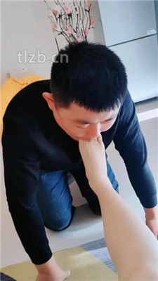 图片[11]_【伯爵】转胯骑马/耳光 踩踏圈养奴_绳艺库视频下载