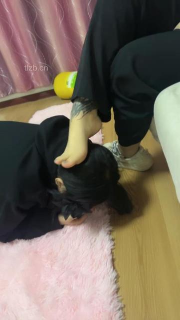 图片[6]_【最浪女慕】强迫闺蜜舔脏鞋/耳光/掐脖【完整版】_绳艺库视频下载