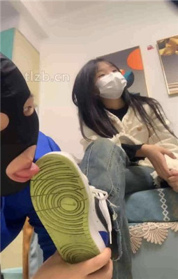 图片[8]_【精神小妹】4S素人学生主-恋足玩脚奴_绳艺库视频下载