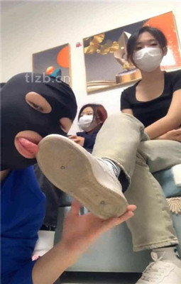 图片[6]_【精神小妹】4S素人学生主-恋足玩脚奴_绳艺库视频下载