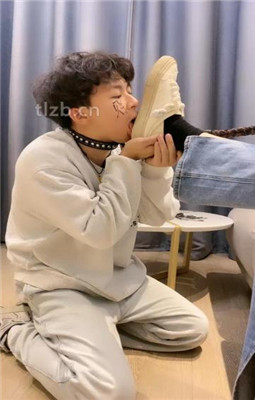 图片[10]_【酒鸽】运动后原味鞋袜辱/吃黑棉袜/转胯_绳艺库视频下载