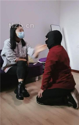 【凌儿女神】下班短靴原味白袜虐家奴_绳艺库视频下载