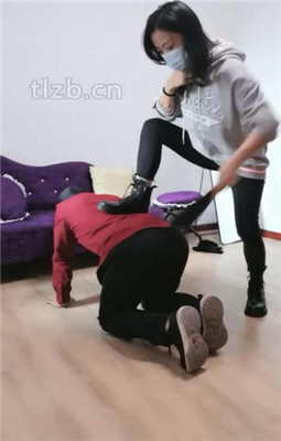 图片[2]_【凌儿女神】下班短靴原味白袜虐家奴_绳艺库视频下载