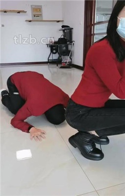 图片[13]_【凌儿女神】下班短靴原味白袜虐家奴_绳艺库视频下载