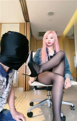 图片[6]_【梦樱】社会小妹虐-耳光抽/喂口水/黑丝脚插嘴_绳艺库视频下载