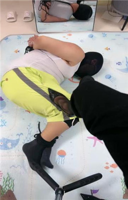 图片[5]_【狠欣人】情侣奴-五花大绑强迫舔鞋/高跟踩踏_绳艺库视频下载