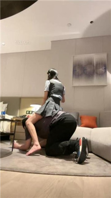 图片[3]_【菜小心】情侣主虐绿帽-闻脚猜主人/混合圣水泡面【完整版】_绳艺库视频下载