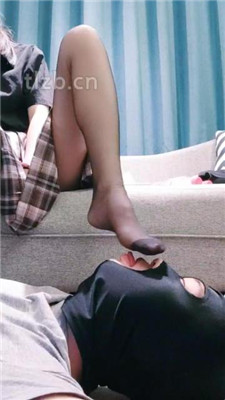 图片[9]_【羌爷】JK小姐姐高跟黑丝踩踏_绳艺库视频下载