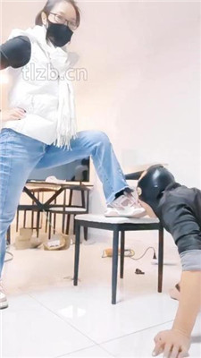 图片[13]_【郡主大大】强迫装修工舔脏鞋/踩踏【双视角版】_绳艺库视频下载