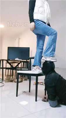 图片[15]_【郡主大大】强迫装修工舔脏鞋/踩踏【双视角版】_绳艺库视频下载