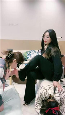 图片[10]_【小羊】母畜下跪舔原味裸足_绳艺库视频下载