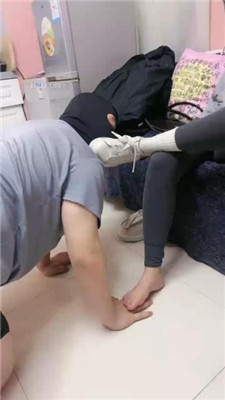 图片[6]_【金桔小主】夜跑后小白鞋白袜踩虐暴打【下】_绳艺库视频下载