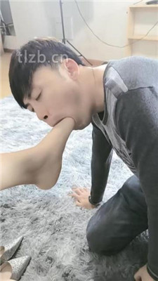 图片[11]_【悦兮】仔细品尝吮吸主人的裸足_绳艺库视频下载