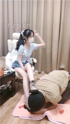 图片[7]_【芸裳】萝莉主S-短靴踩狗爪/鞭打/虐乳/转胯/坐脸窒息_绳艺库视频下载