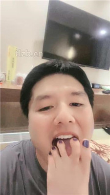 图片[5]_【如梦】车模S-裸足跪舔_绳艺库视频下载