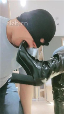 图片[13]_【妮蔻】长靴S胯下辱/掐肉/吃白袜/臭脚捂脸_绳艺库视频下载