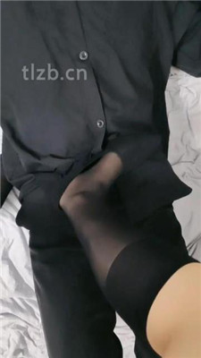 图片[3]_【夜巴黎】高跟全体重踩踏-喝圣水_绳艺库视频下载