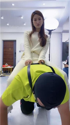 图片[19]_【麋鹿银儿】3S模特虐-胯下辱/狗链遛狗/骑马/全体重踩踏_绳艺库视频下载