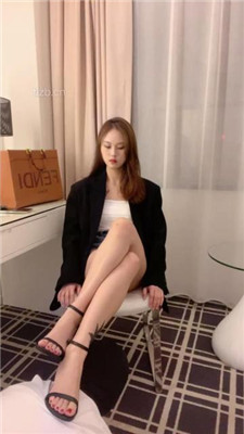 图片[2]_【盖洛】高跟凉鞋美腿辱虐家奴_绳艺库视频下载