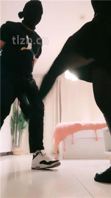 图片[4]_【甜音】长靴黑丝S-踩踏转胯骑马_绳艺库视频下载