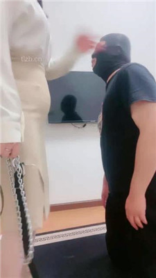 图片[4]_【桃子老师】骑马转胯/高跟肉丝脚闻舔踩踏_绳艺库视频下载