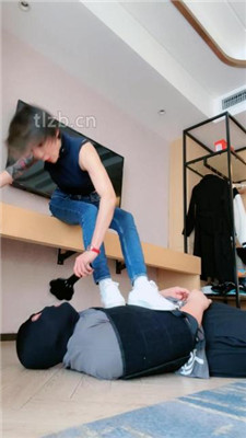 图片[15]_【爵恋霸主】艺术小姨对姐夫的训诫_绳艺库视频下载