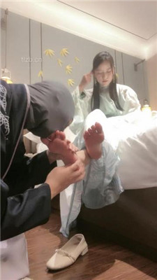 图片[12]_【漫漫】汉服女神-沉浸式踩踏辱_绳艺库视频下载