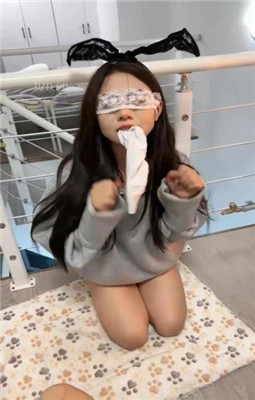 【橙宝】母畜-主人的撒气工具-白袜-踩嘴-掐脖窒息_绳艺库视频下载