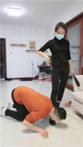 【凌儿女神】原味泡面/舔脏靴底/闻黑棉袜/提档_绳艺库视频下载