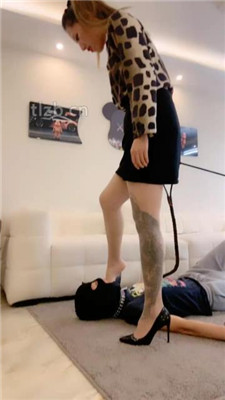 图片[8]_【奈儿】肉丝脚插嘴/狗链遛狗_绳艺库视频下载