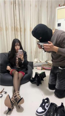 图片[4]_【苏西】物化人体擦鞋器_绳艺库视频下载