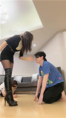 图片[13]_【妆主大大】母畜-黑丝高跟-首次圣水开发_绳艺库视频下载