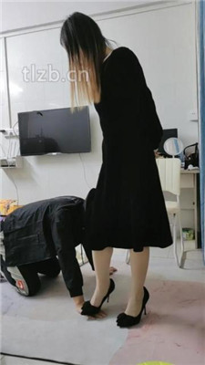 图片[3]_【珈瑶】嘴塞白袜/高跟美腿诱惑调_绳艺库视频下载