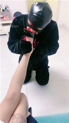 图片[9]_【蜜糖情侣】狗笼圈养绿帽狗/跪舔原味肉丝jio_绳艺库视频下载