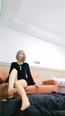 图片[11]_【沉鱼圣上】裸足插嘴/高跟黑丝踩/强制捆绑跪拜/揪耳朵_绳艺库视频下载