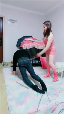 图片[11]_【北京艾琳】双S重度踢踹-打手心1000下_绳艺库视频下载